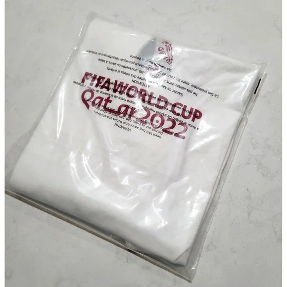 NWT FIFA World Cup Qatar 2022 T-Shirt L White Long Sleeve Graphic New - Picture 10 of 11